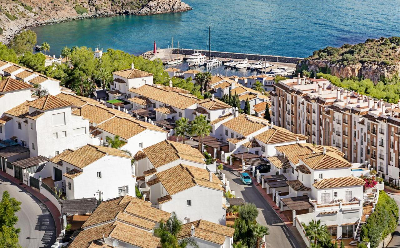 Coral Paradise Apartment With Swimming Pool La Herradura  Zewnętrze zdjęcie